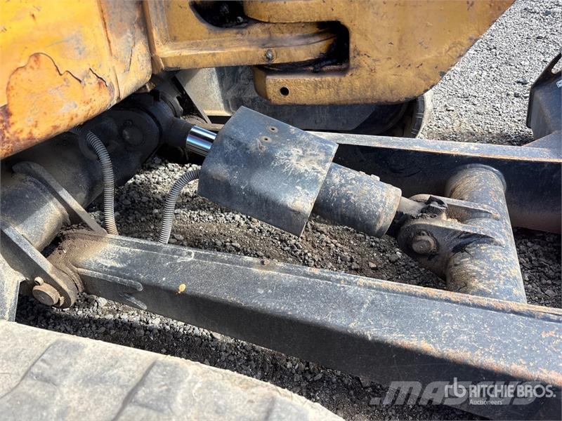 CAT 302.7D CR Mini Excavator Mini excavators < 7t