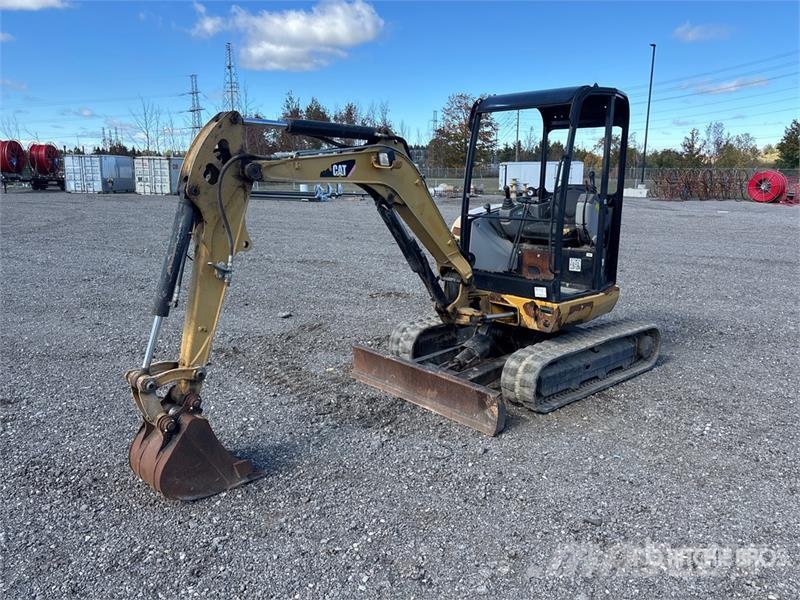CAT 302.7D CR Mini Excavator Mini excavators < 7t