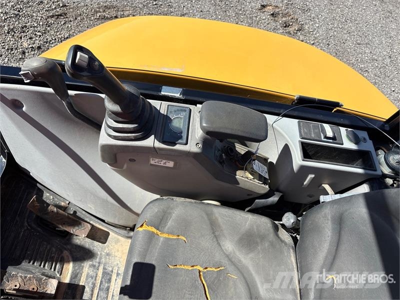 CAT 302.7DCR Mini Excavator Minigravemaskiner