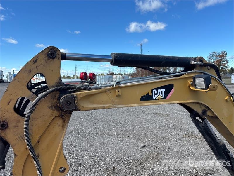 CAT 302.7DCR Mini Excavator Minigravemaskiner
