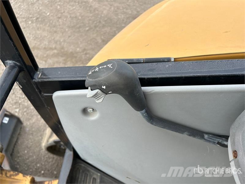CAT 302.7DCR Mini Excavator Mini bageri <7t