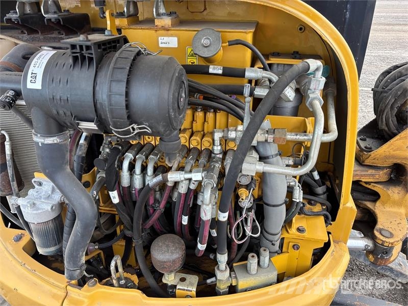 CAT 304E2 CR Mini bageri <7t