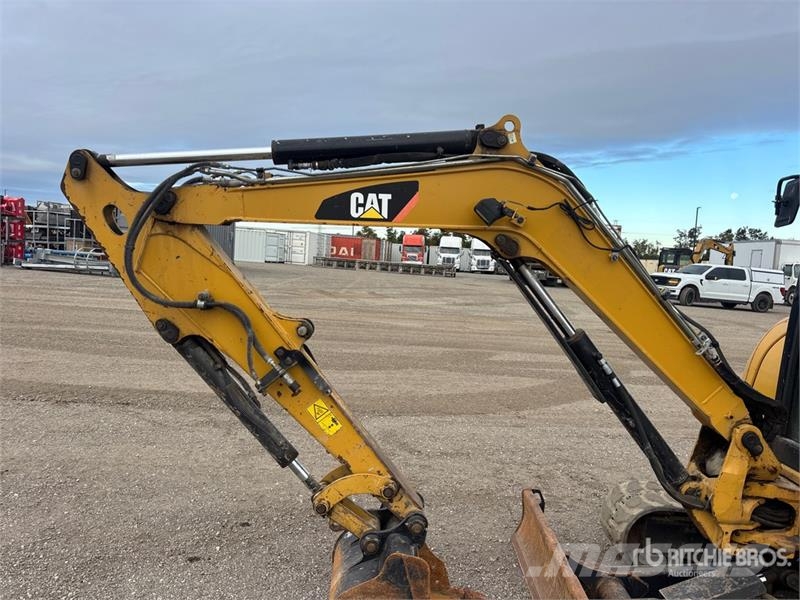 CAT 304E2 CR Mini bageri <7t