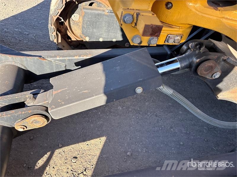 CAT 305E2 CR Mini Excavator Mini ekskavatori < 7 t
