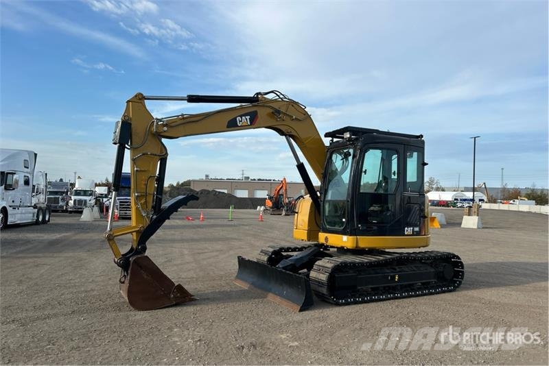 CAT 308E2 CR حفارات زحافة