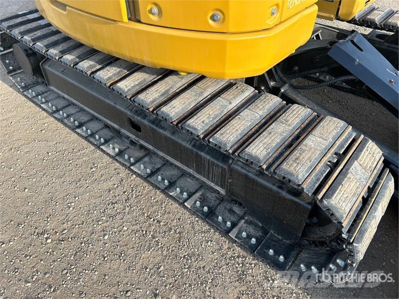 CAT 308E2 CR حفارات زحافة