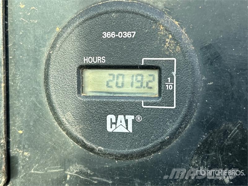 CAT 308E2 CR حفارات زحافة