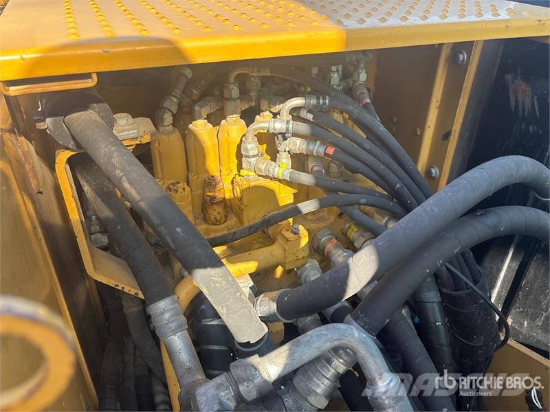CAT 312D L Tracked Excavator Crawler excavators