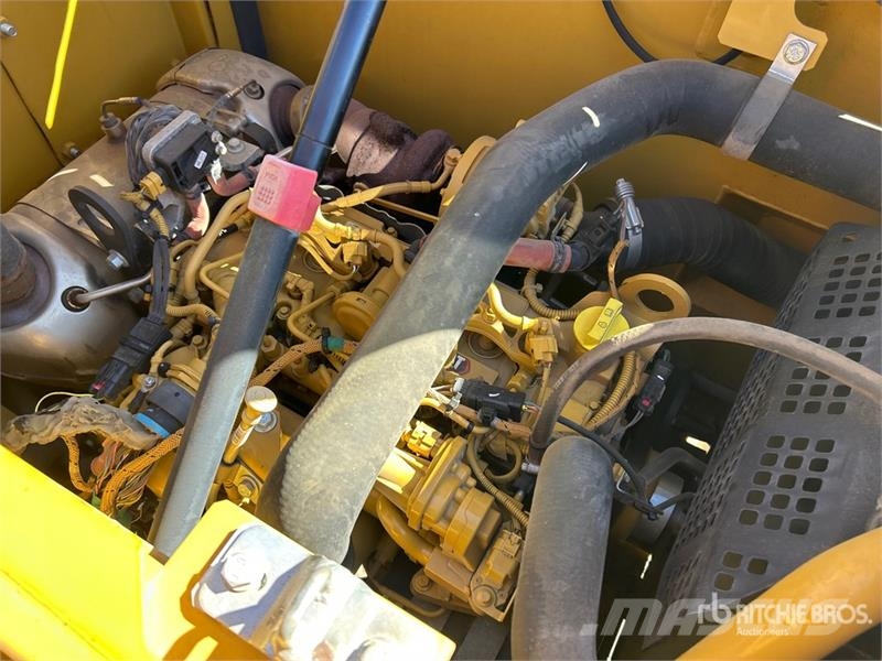 CAT 313GC Tracked Excavator Crawler excavators