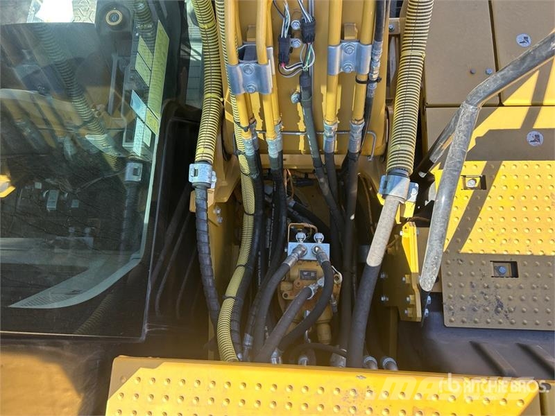 CAT 313GC Tracked Excavator Crawler excavators