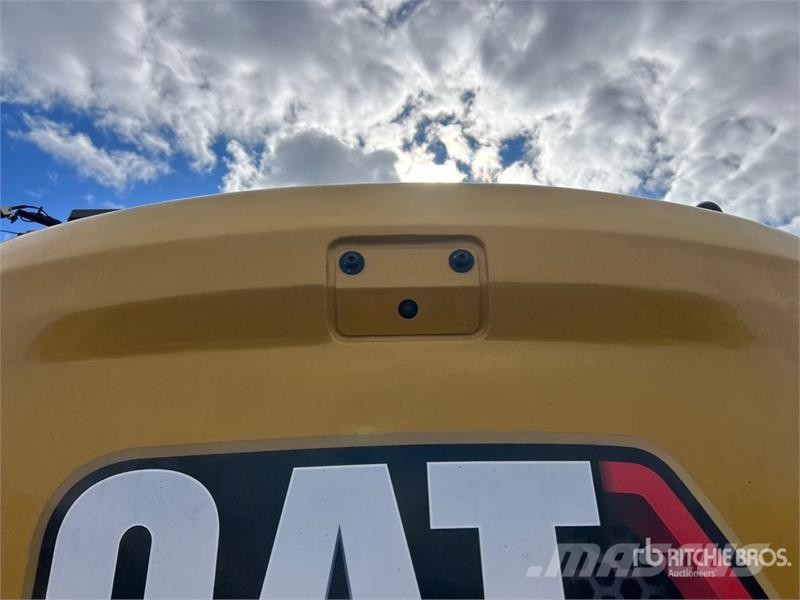 CAT 315GC Tracked Excavator Bagri goseničarji