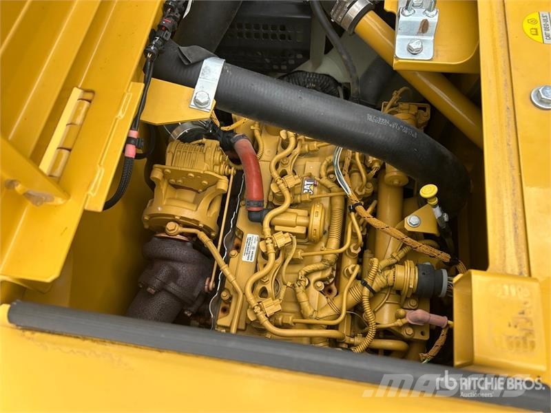 CAT 315GC Tracked Excavator Bagri goseničarji