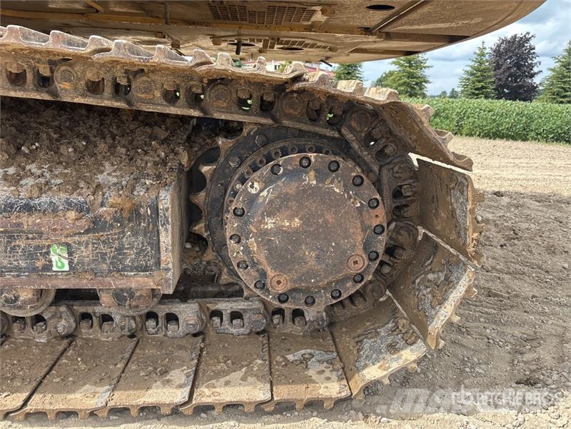 CAT 320 Tracked Excavator 履帶式 挖土機/掘鑿機/挖掘機