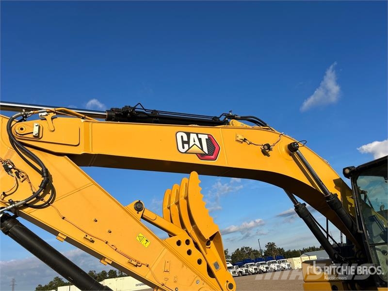 CAT 320 Tracked Excavator Raupenbagger
