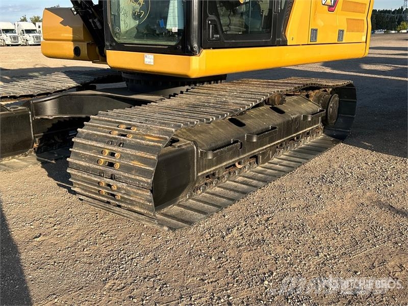 CAT 320 Tracked Excavator Raupenbagger