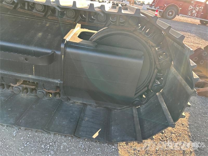 CAT 320 Tracked Excavator Raupenbagger