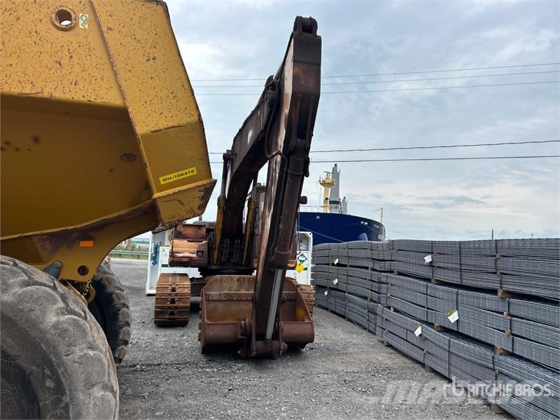 CAT 320B L Bagri goseničarji