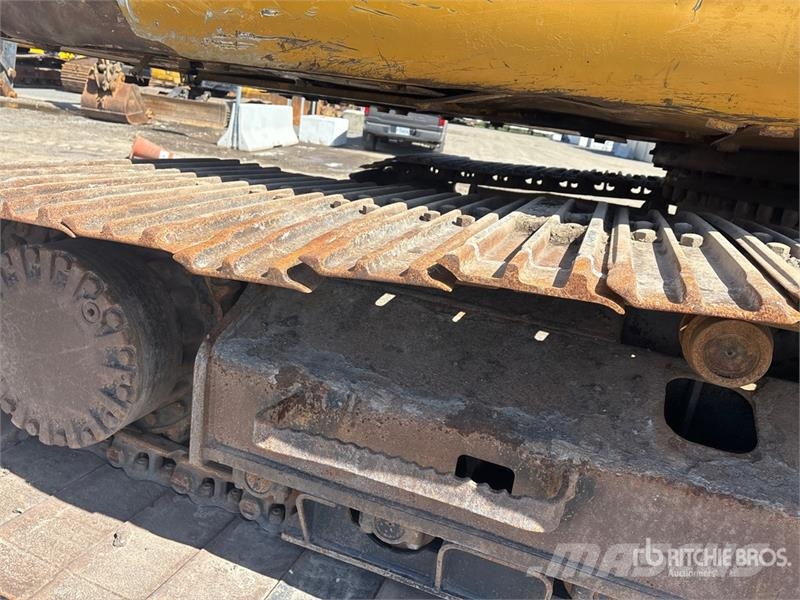 CAT 320C L Tracked Excavator Bandgrävare