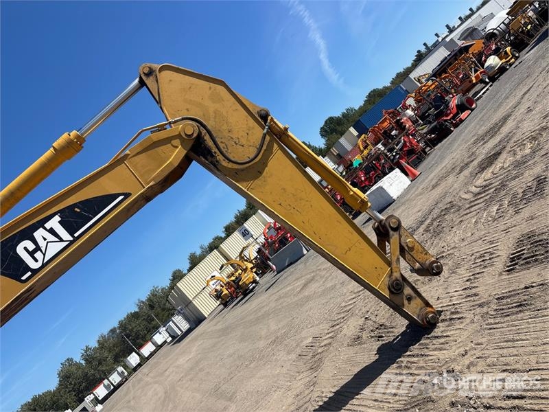 CAT 320C L Tracked Excavator Bandgrävare