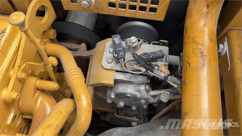 CAT 320E L Tracked Excavator Bageri gusjeničari