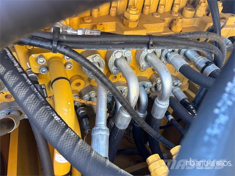 CAT 320GC Tracked Excavator Raupenbagger