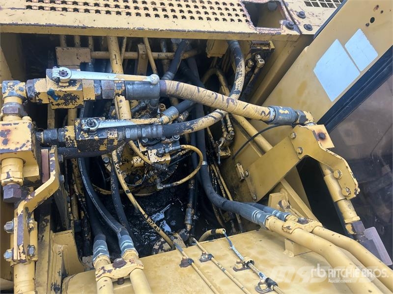 CAT 320L Raupenbagger