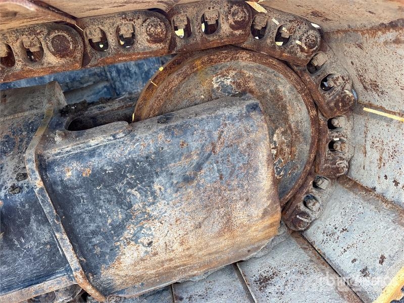 CAT 323 Tracked Excavator Bageri guseničari