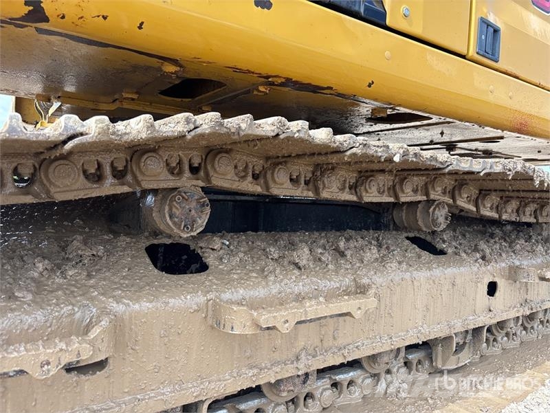 CAT 323 Tracked Excavator Bageri guseničari