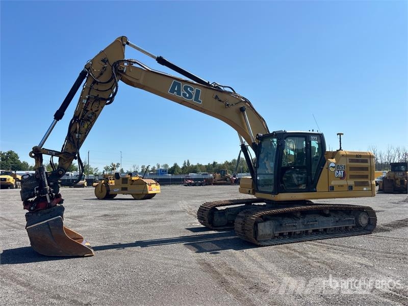 CAT 323 Tracked Excavator Bageri guseničari