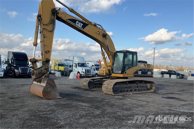 CAT 325D L Tracked Excavator حفارات زحافة