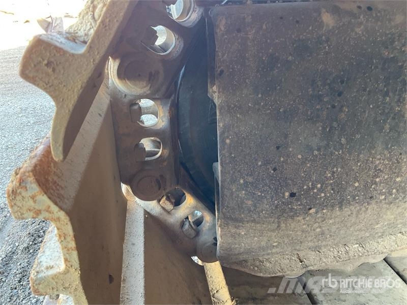 CAT 325D L Tracked Excavator حفارات زحافة