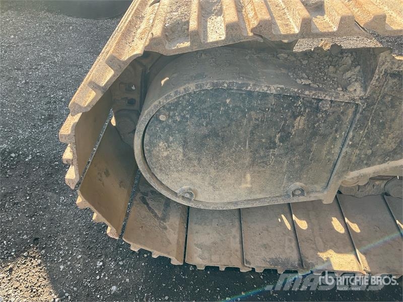 CAT 325D L Tracked Excavator حفارات زحافة