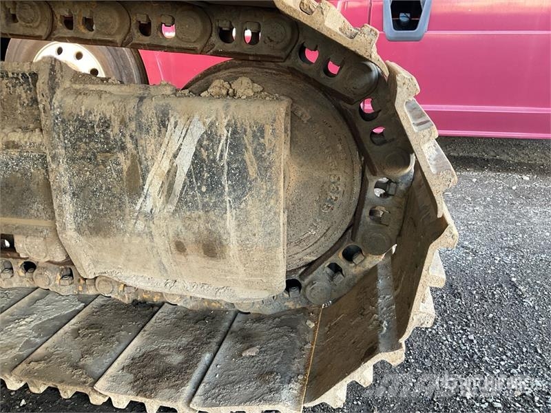 CAT 325D L Tracked Excavator حفارات زحافة