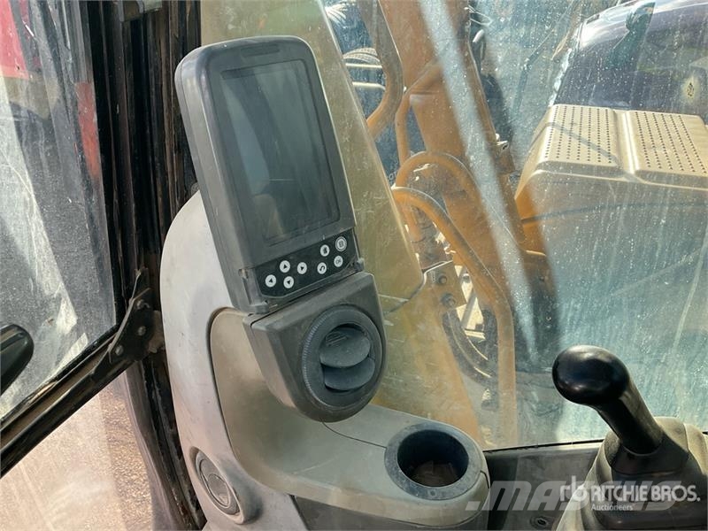 CAT 325D L Tracked Excavator حفارات زحافة