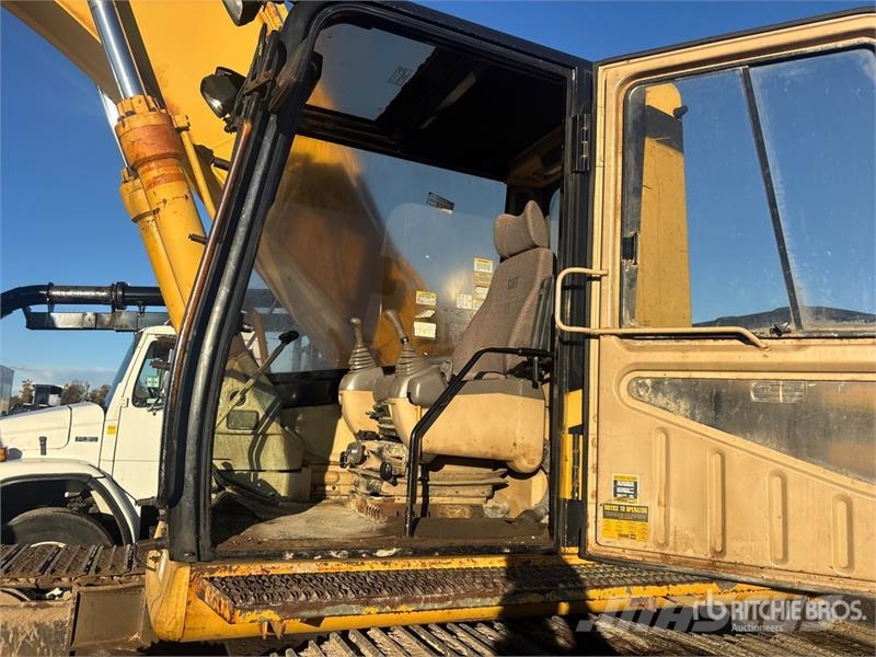 CAT 330B L Tracked Excavator Bagri goseničarji