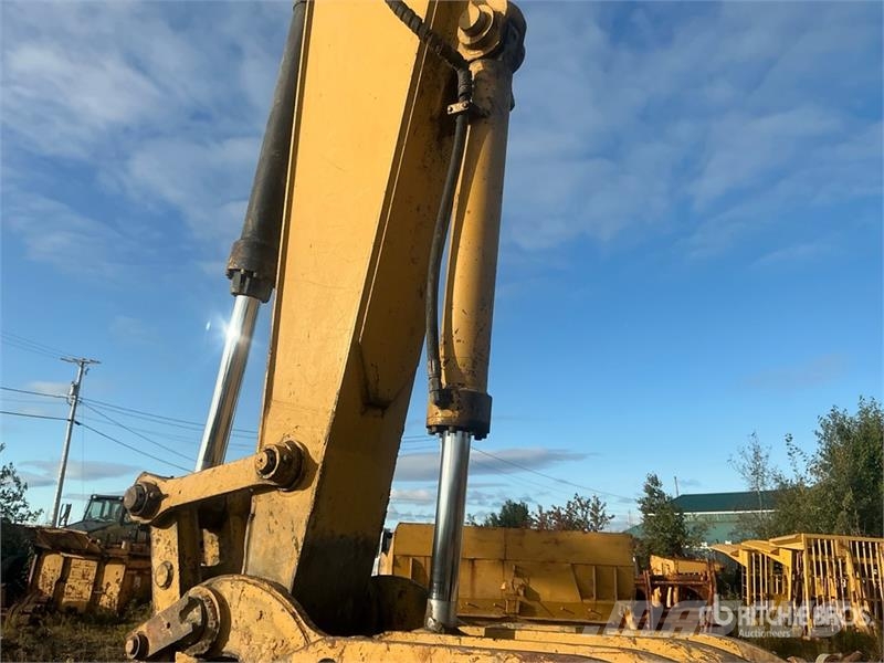 CAT 330B L Tracked Excavator Koparki gąsienicowe