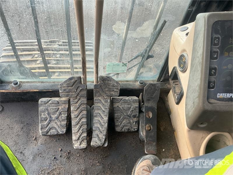 CAT 330B L Tracked Excavator Koparki gąsienicowe