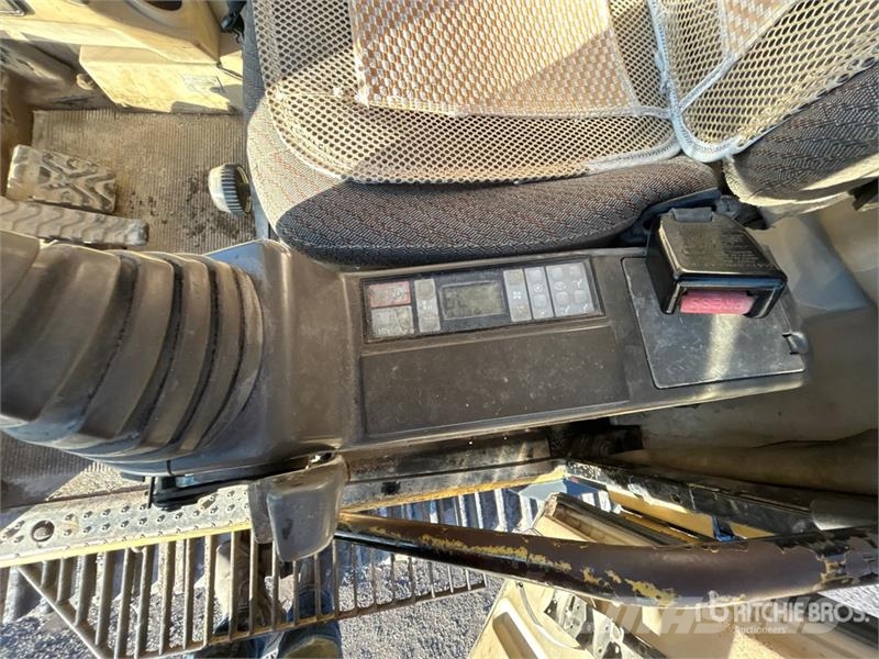 CAT 330B L Tracked Excavator Raupenbagger