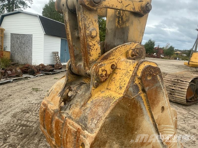 CAT 330B L Tracked Excavator Koparki gąsienicowe