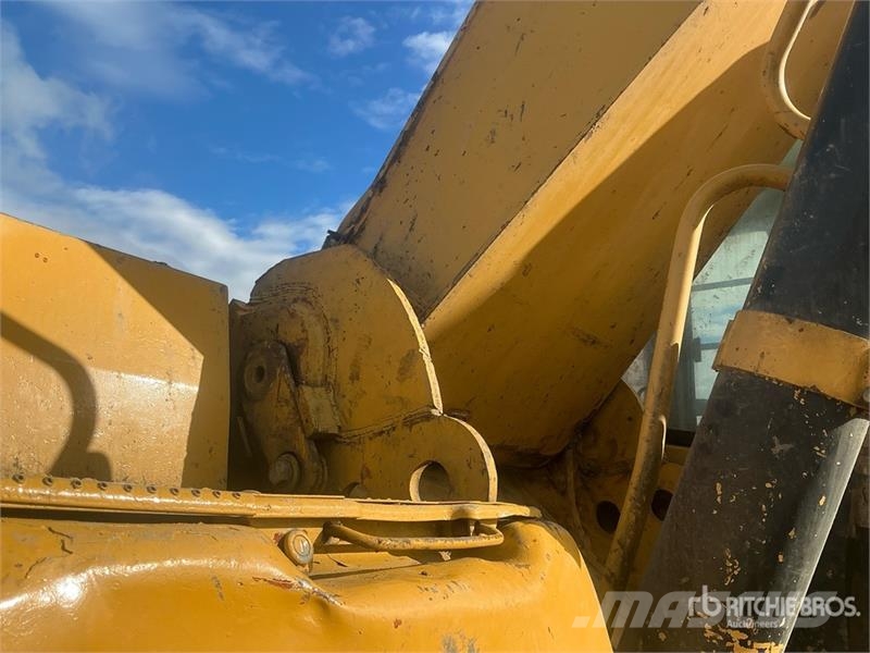CAT 330B L Tracked Excavator Koparki gąsienicowe