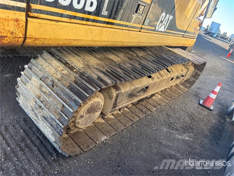 CAT 330B L Tracked Excavator Bagri goseničarji