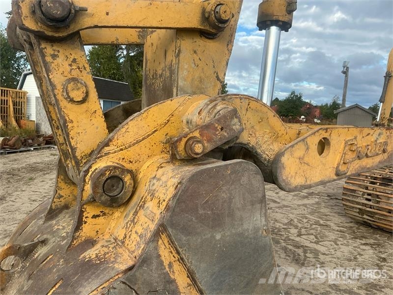 CAT 330B L Tracked Excavator Koparki gąsienicowe