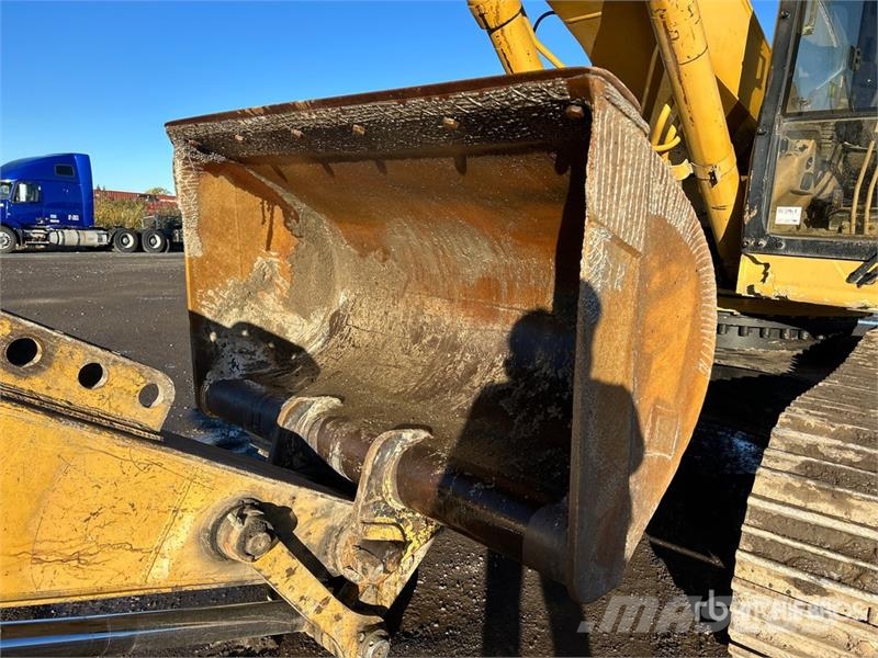 CAT 330B L Tracked Excavator Raupenbagger