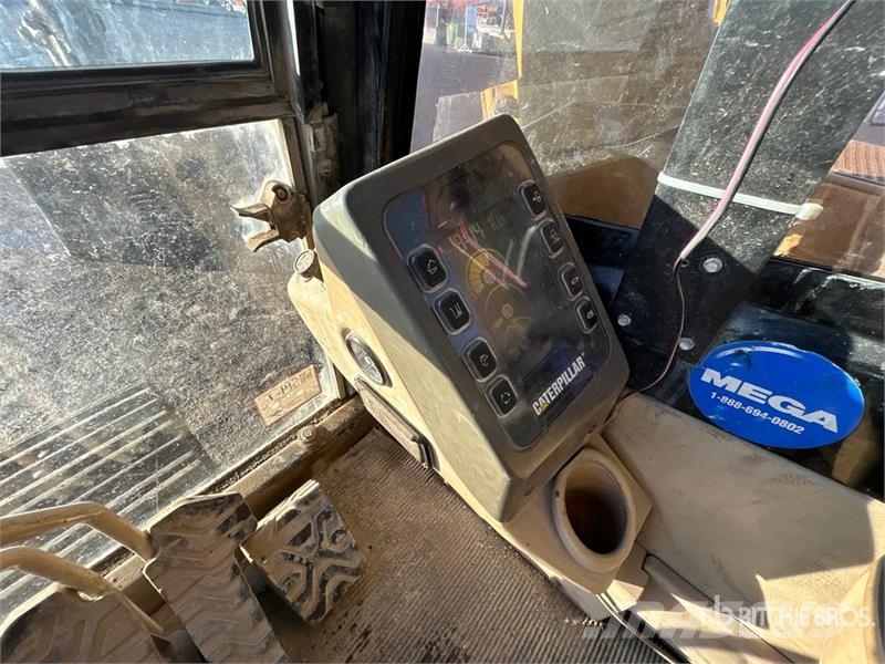 CAT 330B L Tracked Excavator Raupenbagger