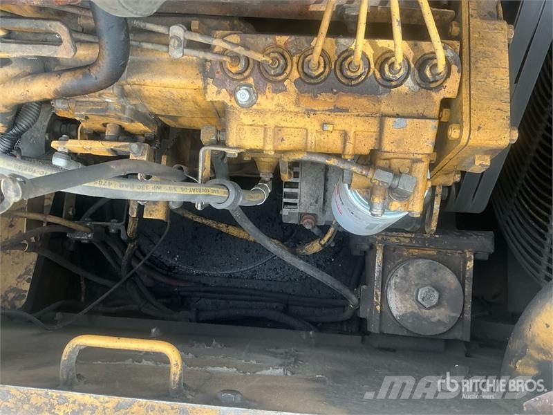 CAT 330B L Tracked Excavator Koparki gąsienicowe