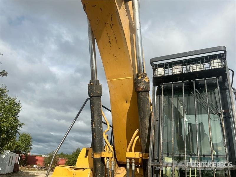 CAT 330B L Tracked Excavator Koparki gąsienicowe