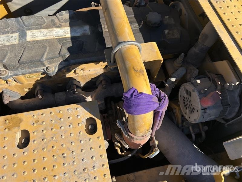 CAT 330D L Tracked Excavator Gravemaskiner på larvebånd