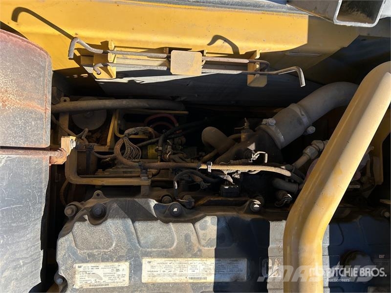 CAT 330D L Tracked Excavator Gravemaskiner på larvebånd