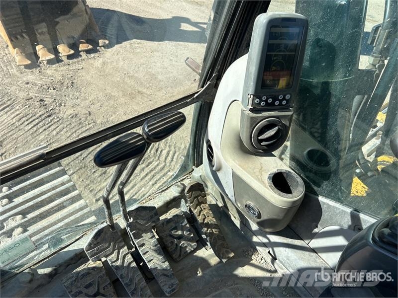 CAT 330D L Tracked Excavator Gravemaskiner på larvebånd