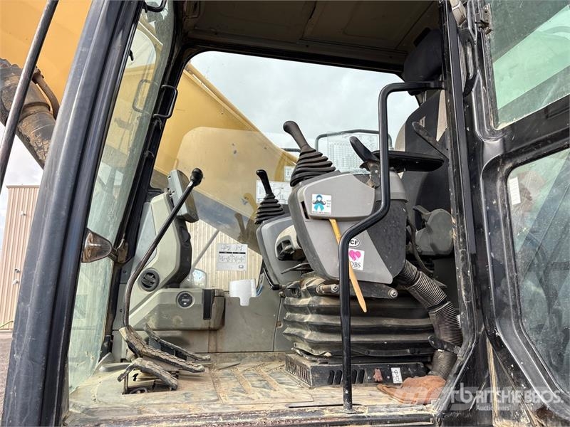 CAT 336 EL Tracked Excavator Beltegraver